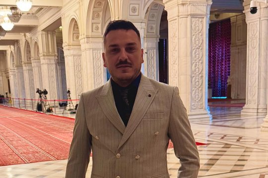 Influencerul Makaveli își retrage candidatura pentru Primăria Capitalei, în favoarea Ancăi Alexandrescu