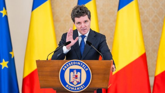 Nicușor Dan avertizează în Parlament: presiuni asupra democrației, atacuri cibernetice și manipulare la scară globală