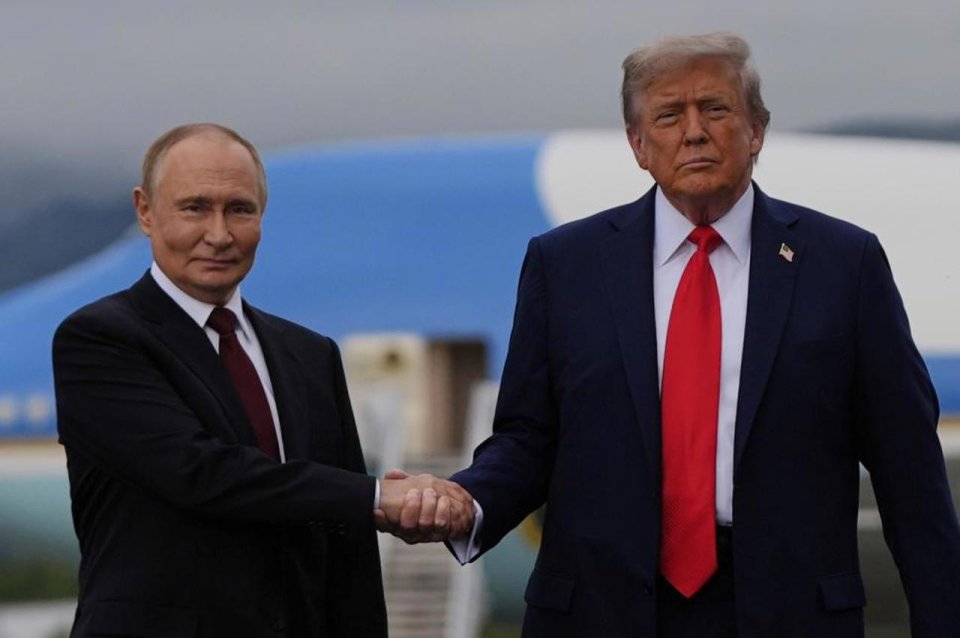 Trump îi dă lui Putin teritoriile ocupate în Ucraina