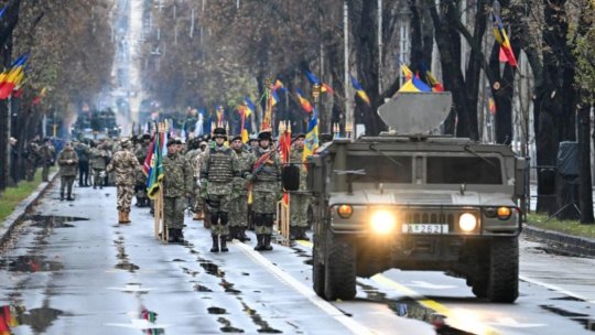 Bucureștiul se pregătește pentru Ziua Națională: Peste 2.900 de militari și 45 de aeronave, în repetiția generală pentru Parada de 1 Decembrie