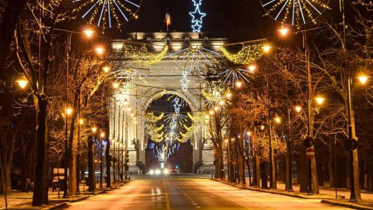 Bucureștiul aprinde luminițele de sărbători sâmbătă seară. Mai multe târguri de Crăciun îi așteaptă pe vizitatori