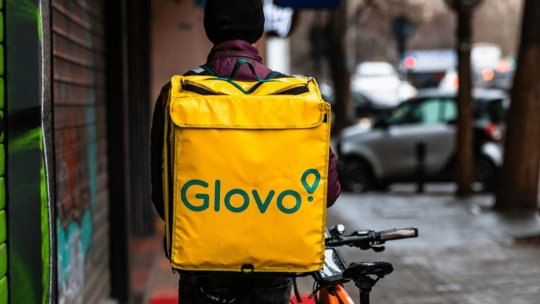 Scene revoltătoare în Popești-Leordeni. Un livrator srilankez, atacat în plină stradă de doi tineri