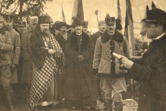 Singurele fotografii ale Unirii de la 1918: povestea uimitoare a lui Samoilă Mârza, “fotograful Unirii”
