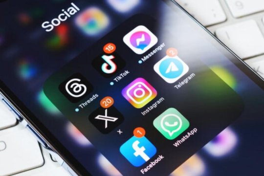 Australia devine prima țară din lume care interzice social media copiilor sub 16 ani. Milioane de conturi au fost închise peste noapte