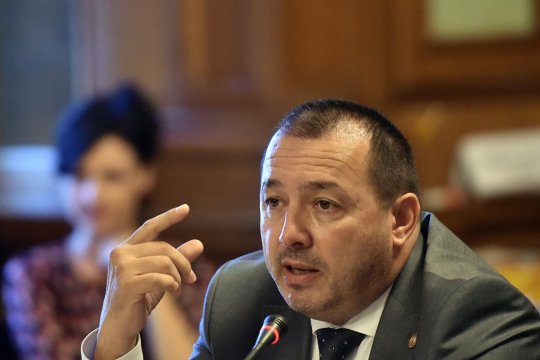 Fostul deputat Cătălin Rădulescu “Mitralieră”, achitat de Curtea de Apel București într-un dosar privind titlul de revoluționar