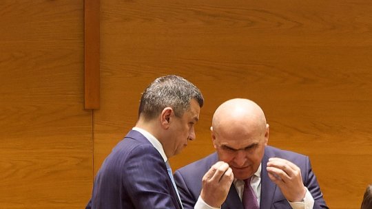 Premierul reacționează, înainte de discuțiile din coaliție, la votul dat de PSD împotriva ministrului Diana Buzoianu: ”Este greu să faci echipe puternice dacă oamenii se porcăiesc”