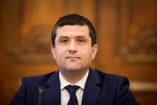 USR își stabilește noile nominalizări în Guvern: Radu Miruță, propus la Apărare, Irineu Darău la Economie. Care este reacția lui Nicușor Dan