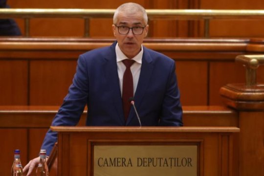 Opoziția vrea plecarea ministrului Justiției. Camera Deputaților dezbate și votează moțiunea simplă depusă de AUR