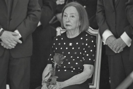 Percheziții la locuința Rodicăi Stănoiu, la o săptămână de la exhumare. Ancheta vizează suspiciuni privind moartea fostului ministru