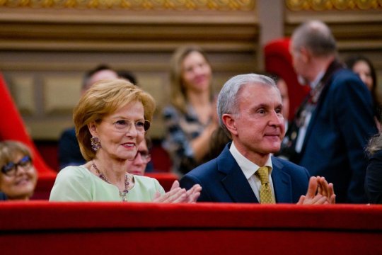 Mesajul de Crăciun al Majestății Sale Margareta, Custodele Coroanei: “Am încredere în Națiunea Română și în puterea ei de a merge mai departe”