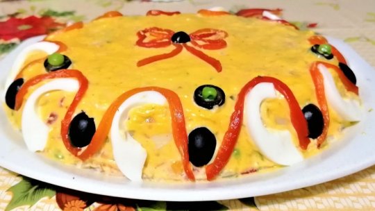 Nu e glumă. Salata de boeuf cu pinguini a cucerit internetul înainte de Revelion