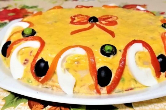 Nu e glumă. Salata de boeuf cu pinguini a cucerit internetul înainte de Revelion
