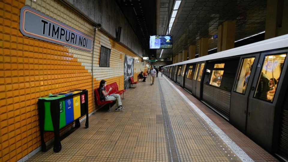 Cum circulă metroul de Revelion 2026