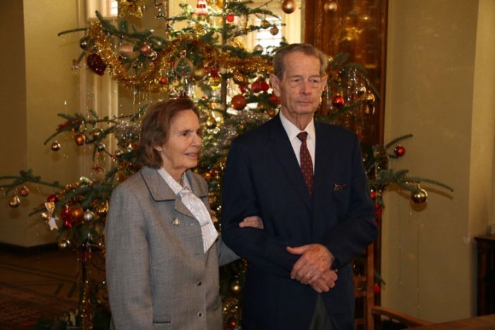 Regele Mihai, alături de soție, de sărbători, 2009