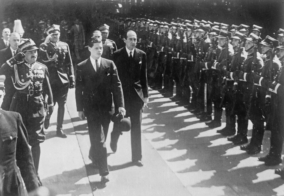 78 de ani de la abdicarea forțată a Regelui Mihai