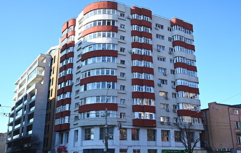 Anveloparea blocurilor din Sectorului 1, plătită integral de Primărie