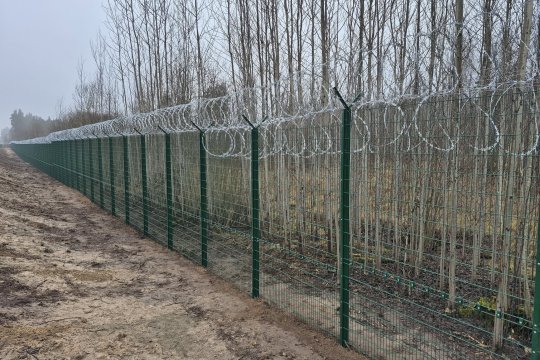 Letonia a terminat gardul de 280 de kilometri de la granița cu Rusia