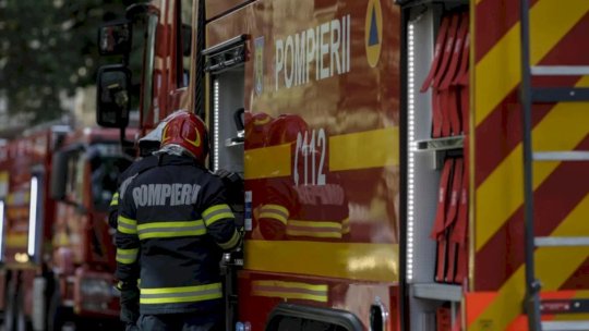 S-a dat alarma înainte de alegerile pentru Primăria Capitalei! S-a simțit miros puternic de gaz într-o școală cu două secții de votare din Sectorul 5