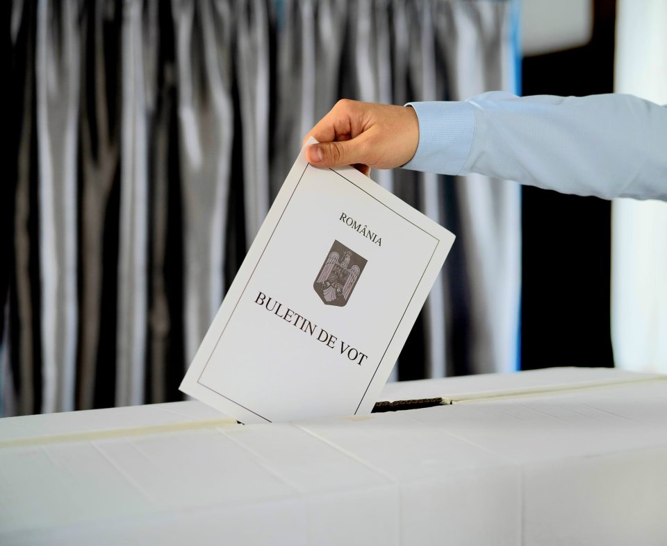 Alegeri România 2025. Buzăul își alege președintele Consiliului Județean, iar 12 localități din țară își aleg noii primari