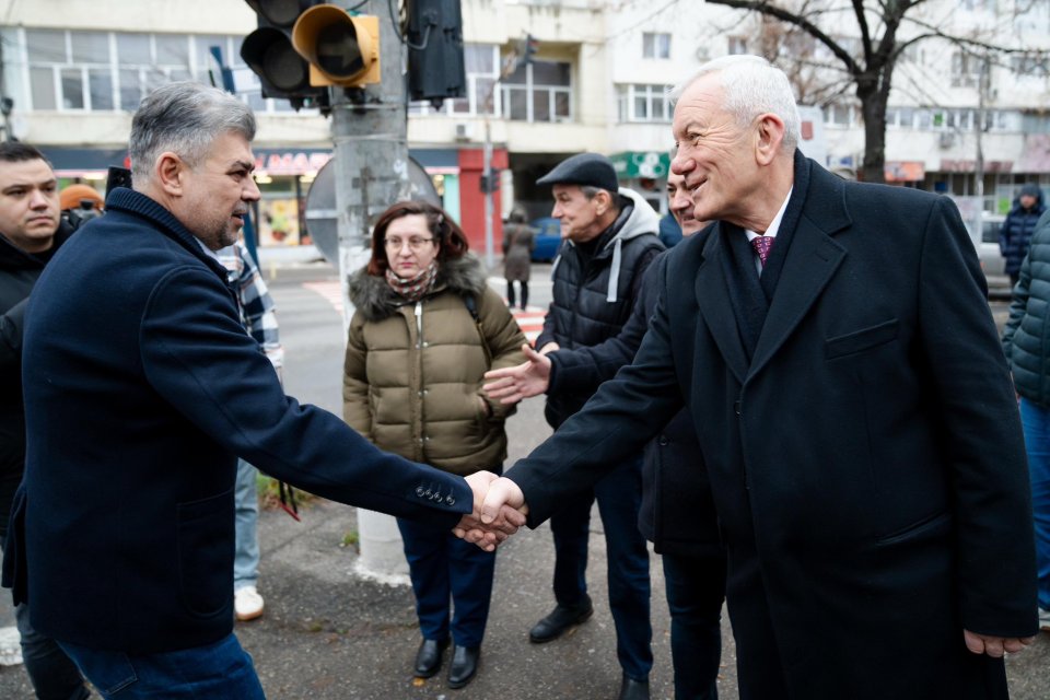 Marcel Ciolacu, alături de primarul Buzăului, Constantin Toma