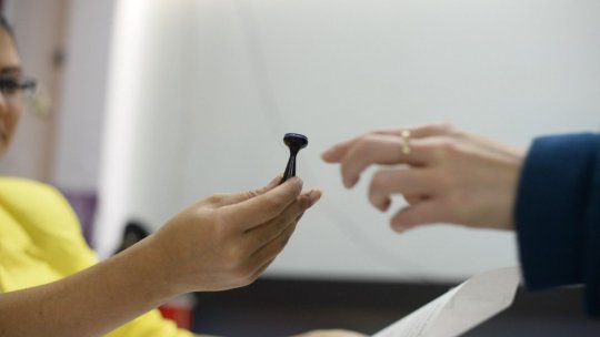 MAI: Votarea la alegerile locale din București și 11 județe a început fără incidente. Șapte sesizări despre continuarea propagandei electorale