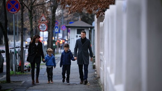 Cine este partenera lui Cătălin Drulă. Cum a apărut Raluca Păun la secția de votare în ziua alegerilor