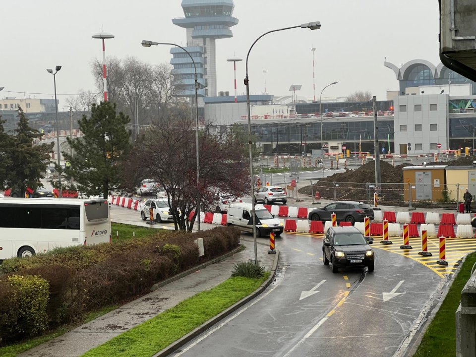 Rute noi spre Aeroportul Otopeni, din cauza lucrărilor la metrou