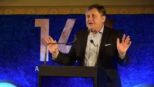 Ce spune Crin Antonescu despre o posibilă retragere a lui Iohannis din funcție. ”Nu cred că un președinte vrea să iasă din funcție prin demitere”