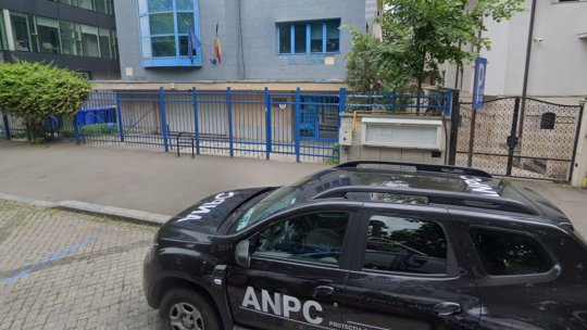 Scandal în azilele din Ilfov. Inspectorii ANPC au fost blocați la intrare, iar bătrânii scoși afară în ger