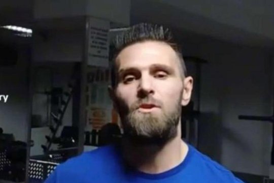 Influencerul care l-a amenințat pe Ilie Bolojan cu moartea a fost arestat. 30 de zile va sta după gratii susținătorul lui Călin Georgescu