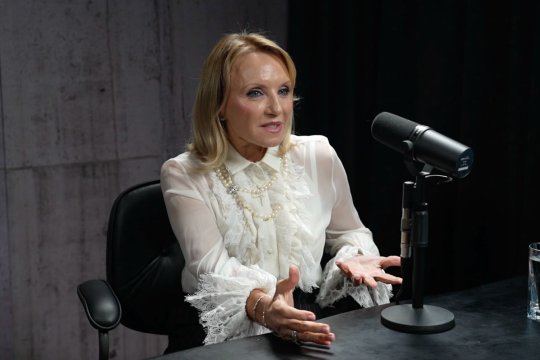 Camelia Șucu vorbește despre sacrificiile pe care le-a făcut când a fondat Mobexpert: ”De multe ori Dan mergea înainte și eu veneam după. Nu prea aveam timp de copii!”