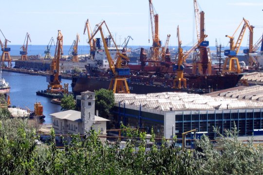 Descinderi DNA în Portul Constanța. Politicieni, afaceriști și funcționari, vizați de acuzații extrem de grave