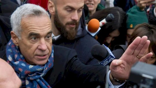 Călin Georgescu a fost săltat de poliție și dus la audieri. Marcel Ciolacu a făcut primele declarații: ”Organele judiciare au datoria să prezinte opiniei publice dovezi extrem de solide”