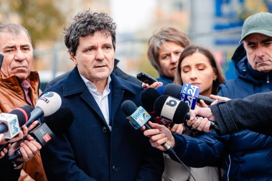 Campania lui Nicușor Dan la prezidențiale a început ilegal: ”Nu se pune problema să mă retrag”