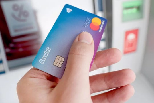 Directorul Revolut vine cu un anunț de ultimă oră pentru toți românii. Ce îi așteaptă pe clienții celei mai noi bănci