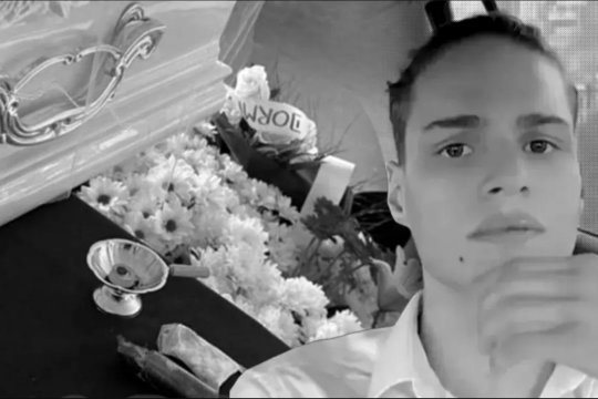 Ultimul rămas-bun pentru Rareș Ion, tânărul de 20 de ani răpus de dependență. Tragedia ridică din nou semne de întrebare asupra traficului de droguri în România