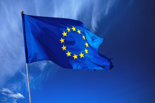 Volkswagen, Renault, Ford și BMW, amendate cu sute de milioane de euro de Comisia Europeană