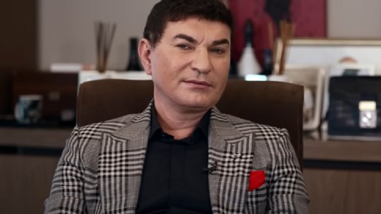 Ce intervenții estetice are Cristi Borcea? Care a fost prima procedură la care a apelat