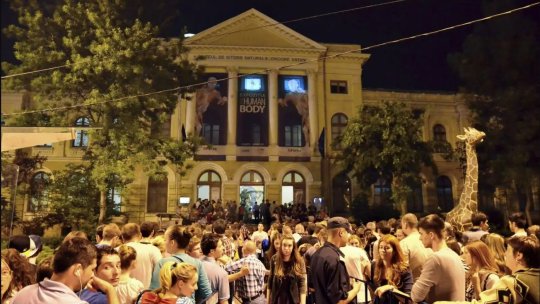 Muzeele se redeschid sub lumina nopții în cel mai amplu eveniment cultural al anului. Peste 500 de specialiști vor ghida vizitatorii într-o noapte memorabilă