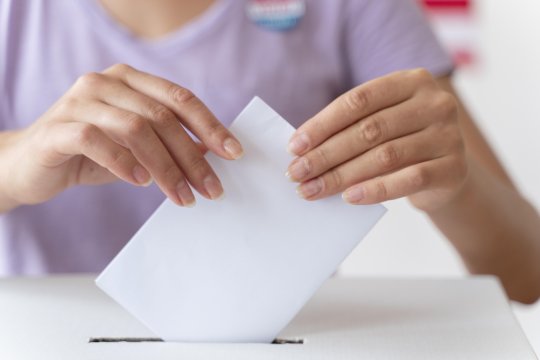 Este scandal în diaspora. AUR susține că a descoperit fraude electorale în câteva secții de vot