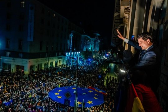 Liderii europeni se bucură pentru victoria lui Nicușor Dan. Ce au postat aceștia și laudele primite de românii care au ieșit la vot