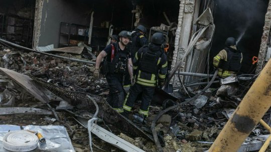 Doi civili morți într-o singură noapte de atacuri rusești. Kievul cere sisteme antiaeriene suplimentare