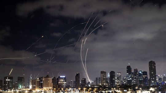 Atac balistic de șoc lovește inimile credincioșilor și zidurile otomane. Israelul denunță „crime de război” și cere reacție globală