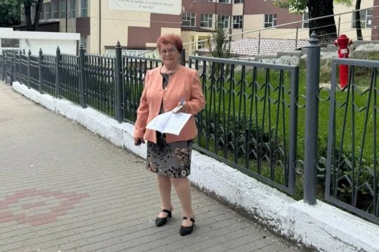 Cine este bunicuța din Neamț care a luat Bacalaureatul la 75 de ani. Ce note a obținut Ioana Păduraru Rusu la cele trei probe