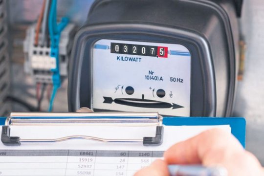 Electrica scumpește curentul la 1,556 lei/kWh de la 1 iulie 2025. Vezi cât plătești pentru 100 kWh consumați