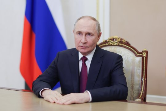 Declarația surprinzătoare a lui Vladimir Putin. Acesta susține că Rusia intenționează să își reducă cheltuielile militare începând cu anul viitor, i-a mulțumit lui Donald Trump pentru eforturile de pace