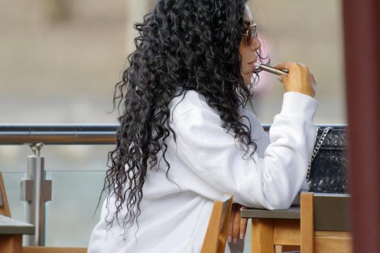 Care sunt efectele fumatului asupra creierului? Neurochirurgii spun că și o singură țigară poate fi fatală