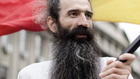 Stegarul Dac, pe moarte în închisoare? Soția protestatarului a vorbit despre greva pe care o face