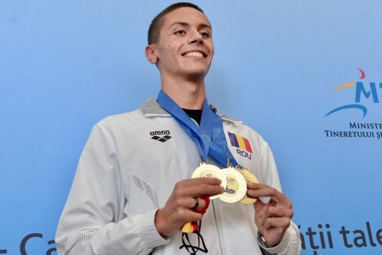 Aurul, argintul și bronzul au tarife clare la Singapore. Cu ce sumă s-ar putea întoarce David Popovici în România