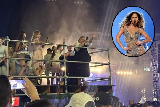Jennifer Lopez a făcut show total în Piața Constituției. Cum a comentat Diana Șoșoacă prestația artistei